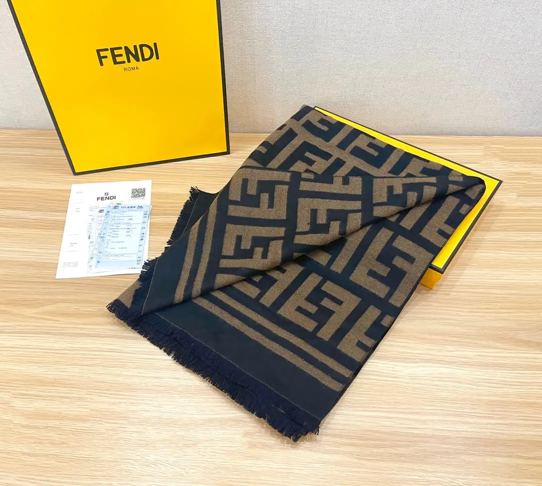 Classic all-over jacquard lettering cashmere scarf and shawl