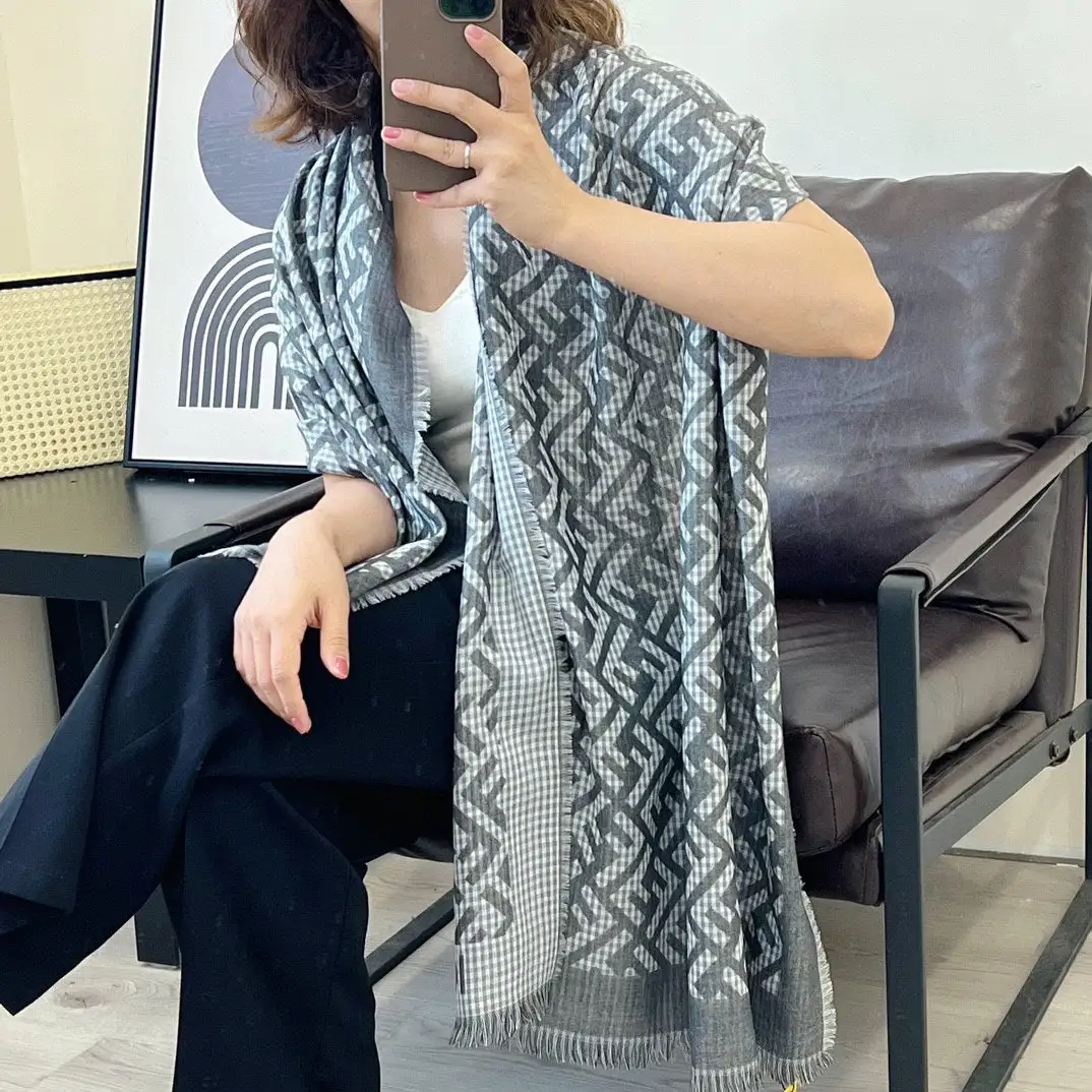 Casual and versatile Tencel cotton scarf