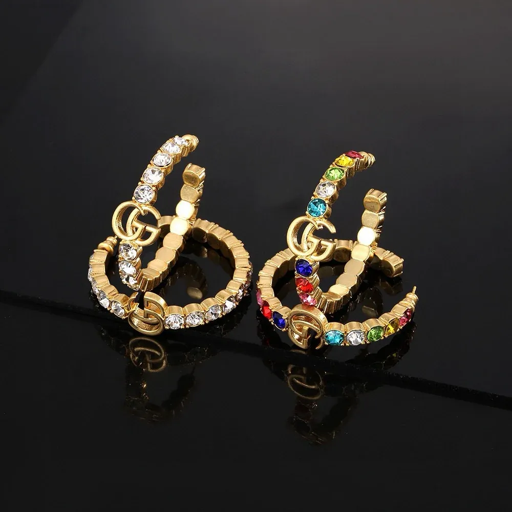 Luxurious and versatile earrings