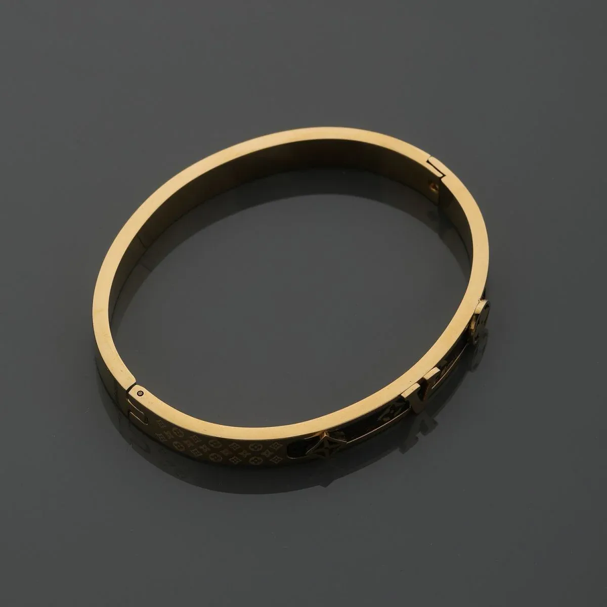 Bracelet Titanium Steel Women's Light Luxury Old Flower Bracelet