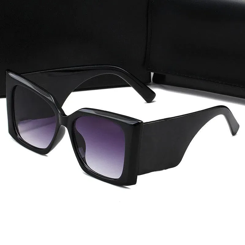 Fashionable And Versatile Square Frame Sunglasses
