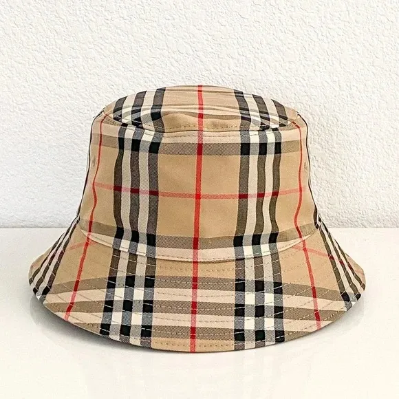 New fashionable and versatile casual hat