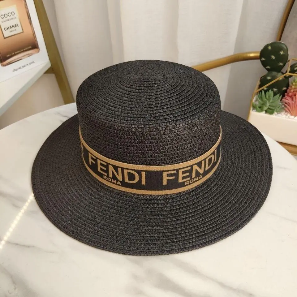 New fashionable and versatile casual hat