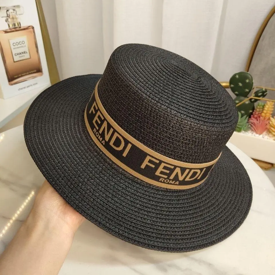 New fashionable and versatile casual hat