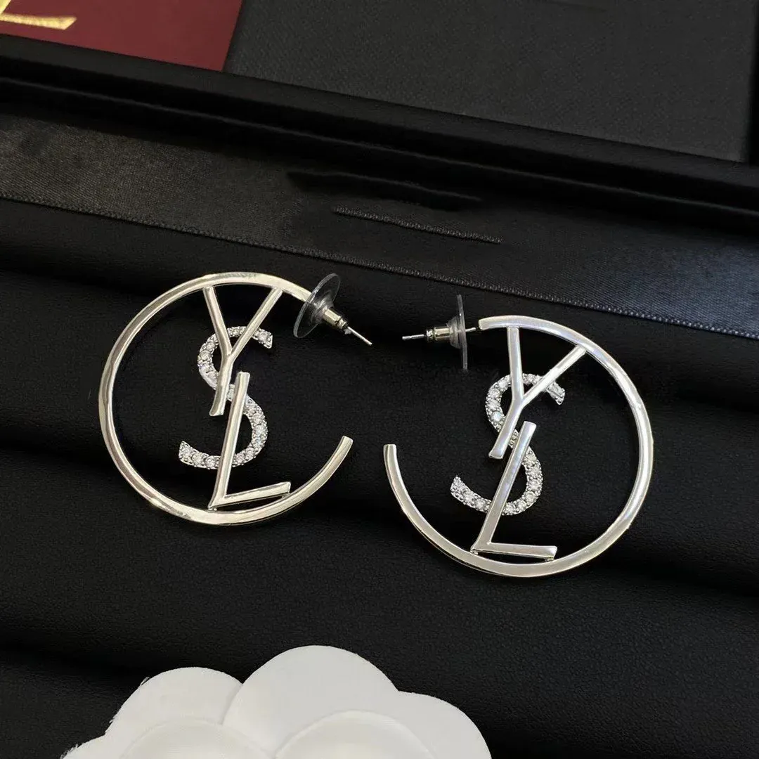 New Fashion Versatile Letter Earrings