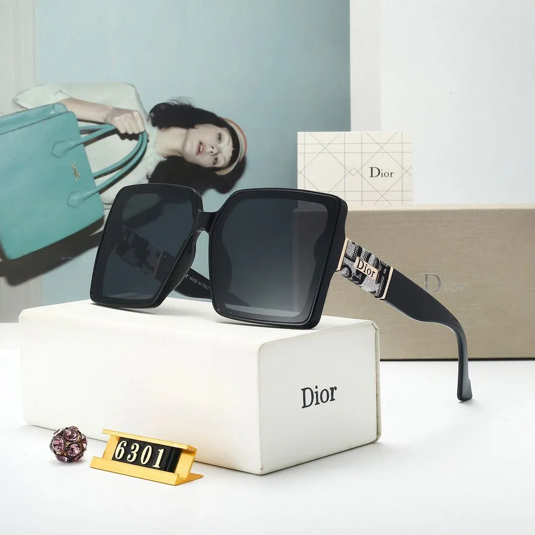 New Sunglasses Retro Generous Frame Mirror