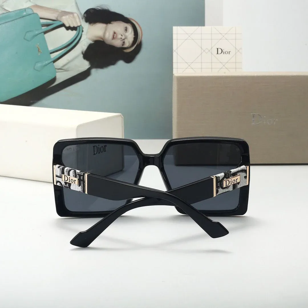 New Sunglasses Retro Generous Frame Mirror