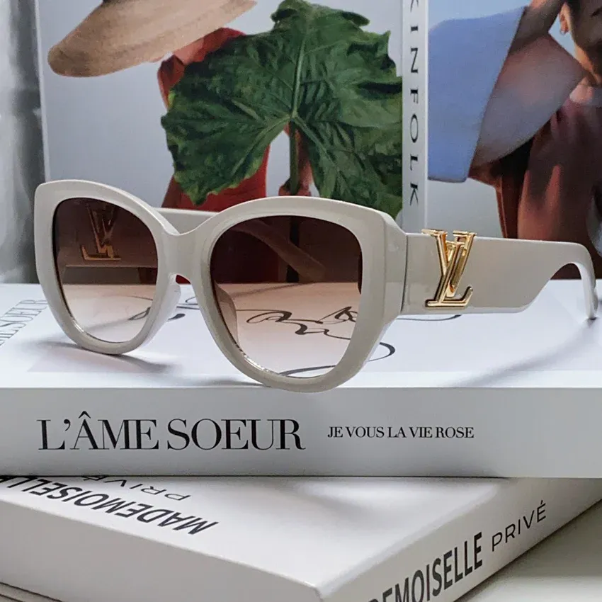 Retro cat eye butterfly shaped sunglasses