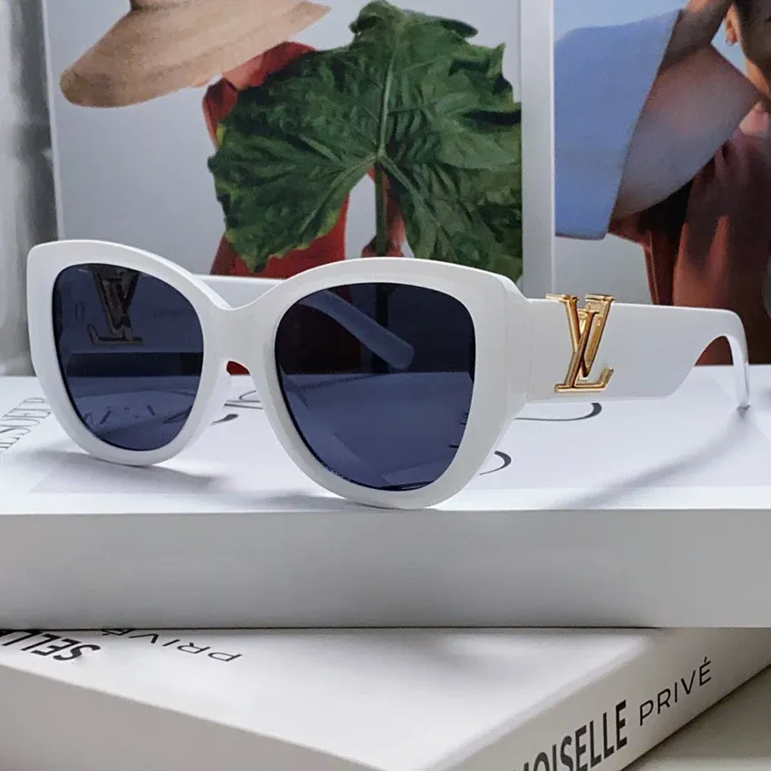 Retro cat eye butterfly shaped sunglasses