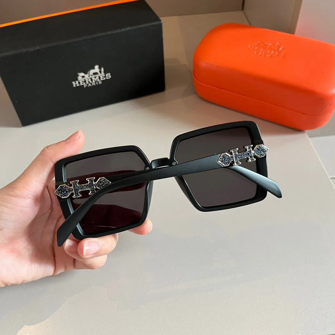 Fashion and high-quality sunglasses