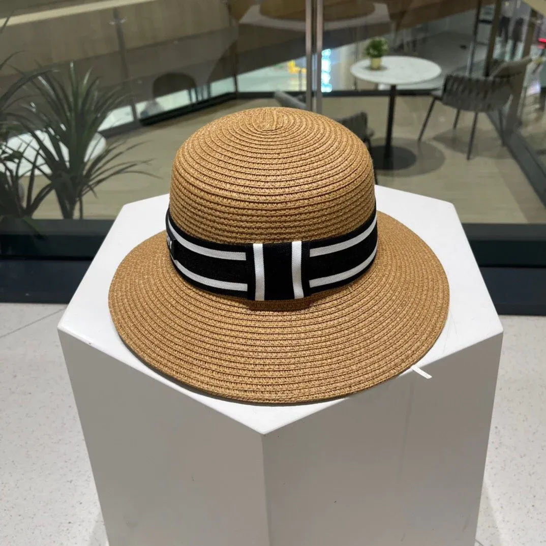 New fashionable and versatile casual hat