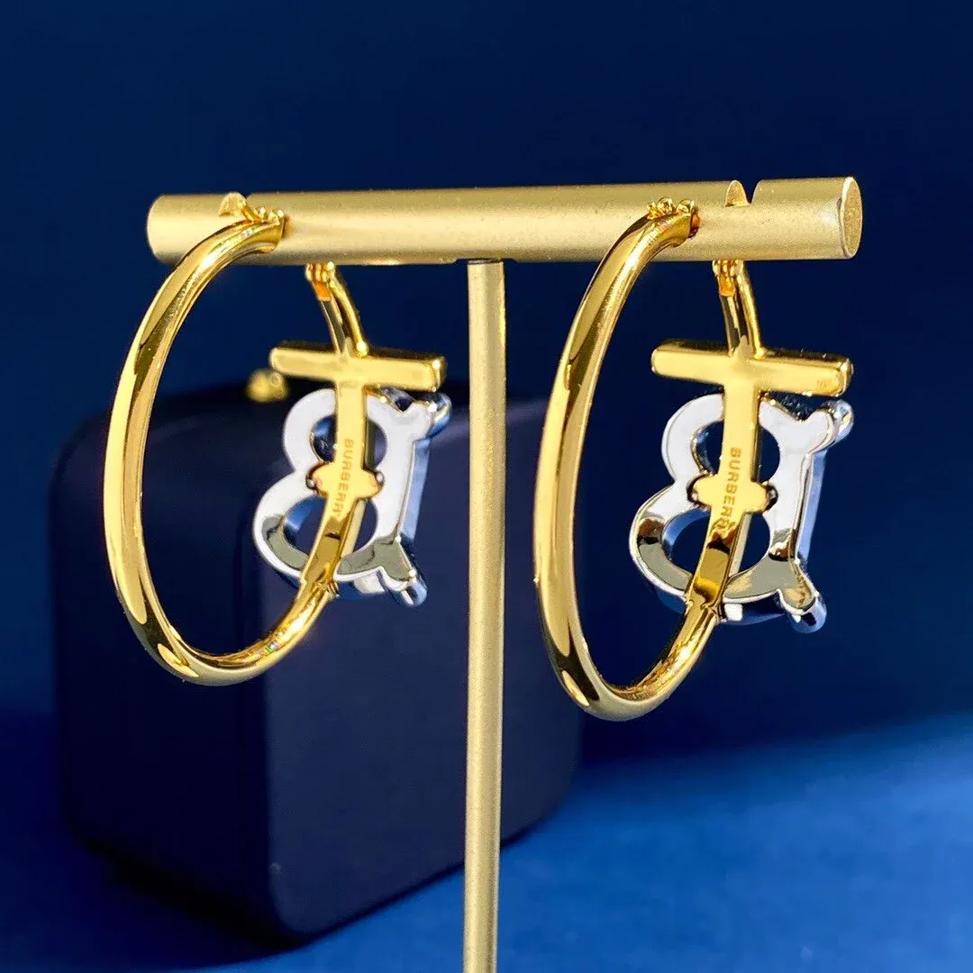 New Fashion Versatile Earrings