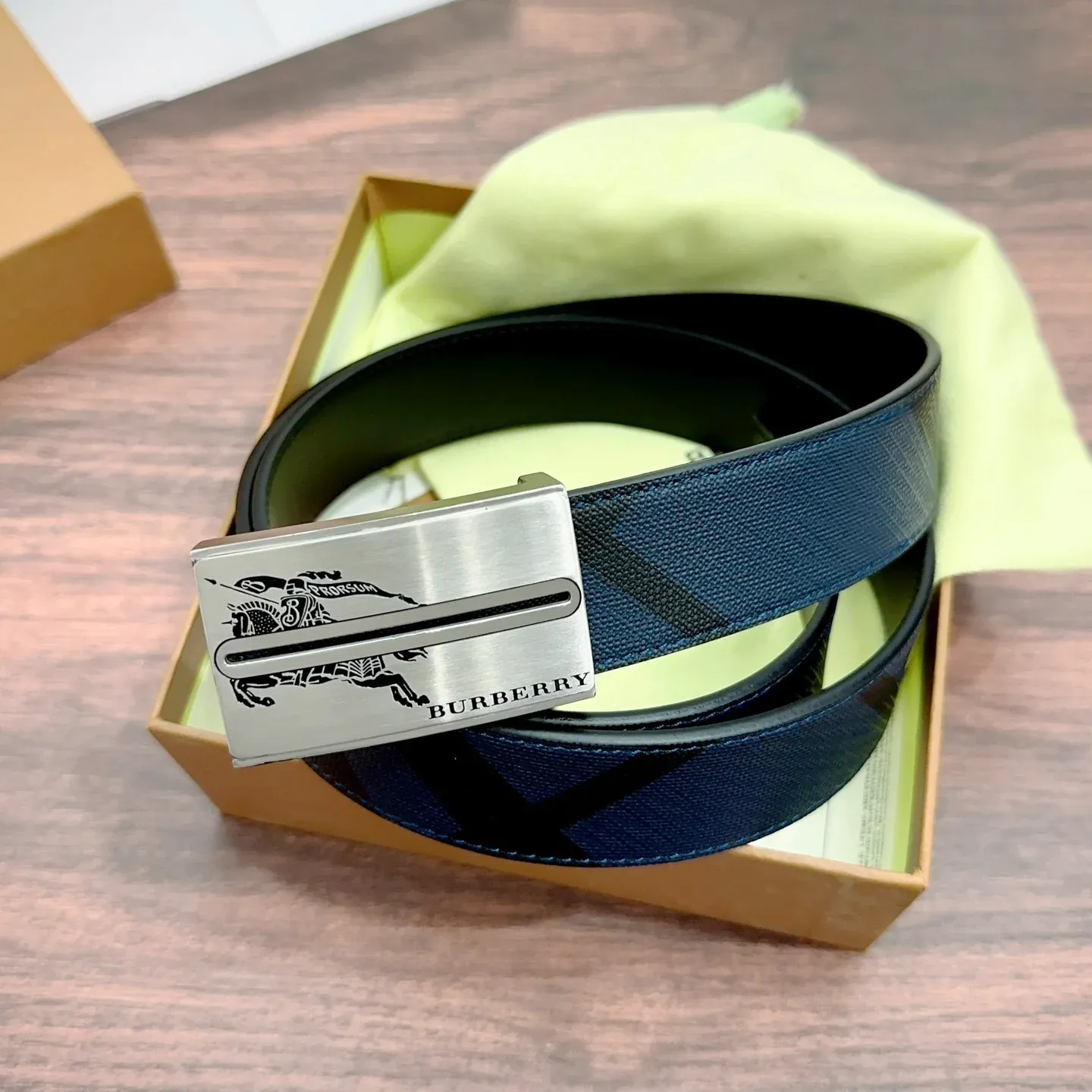 New fashion 3.5cm width belt
