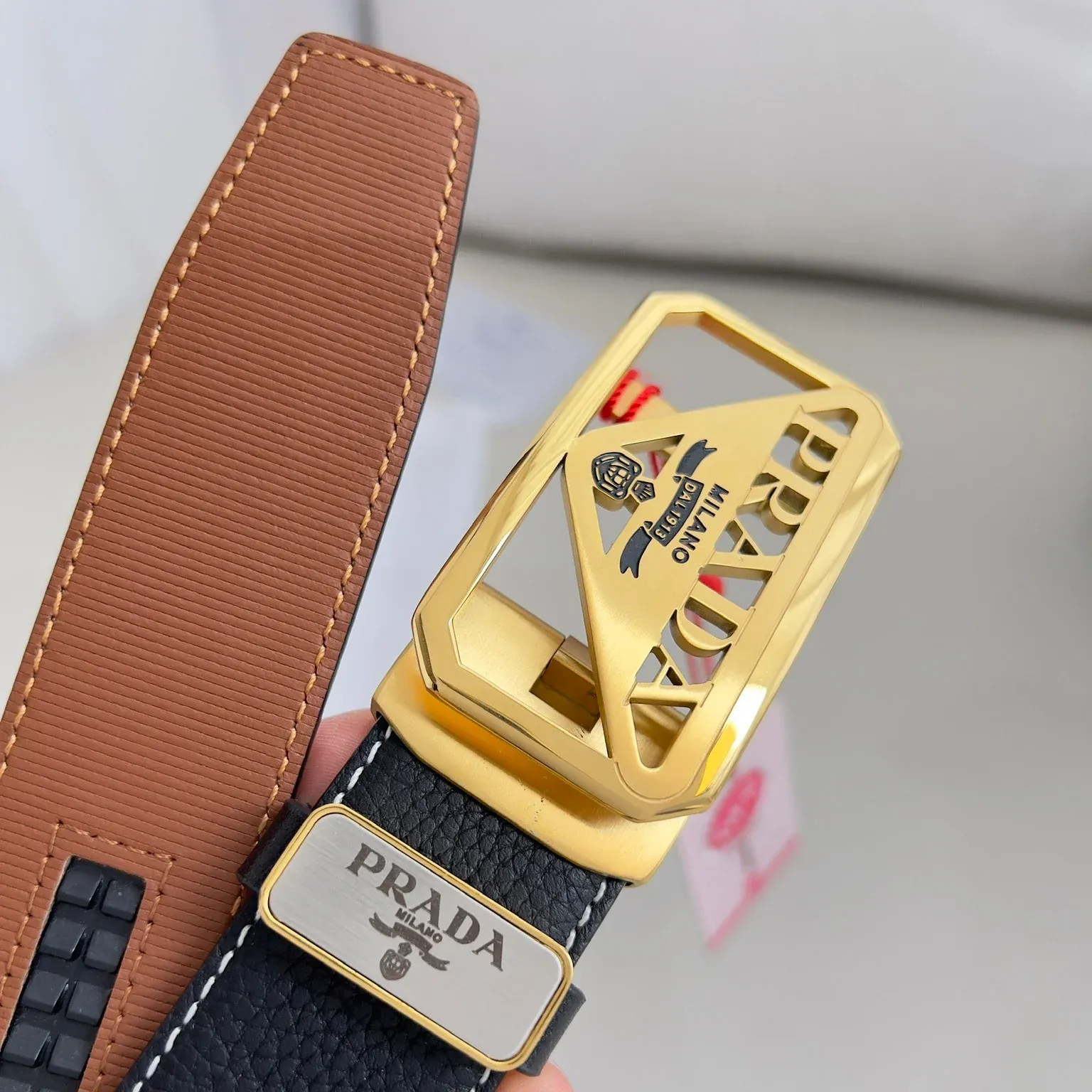 Fashionable Hundred Men's Belt