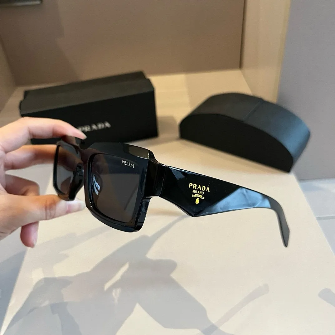 New Fashionable sunglasses