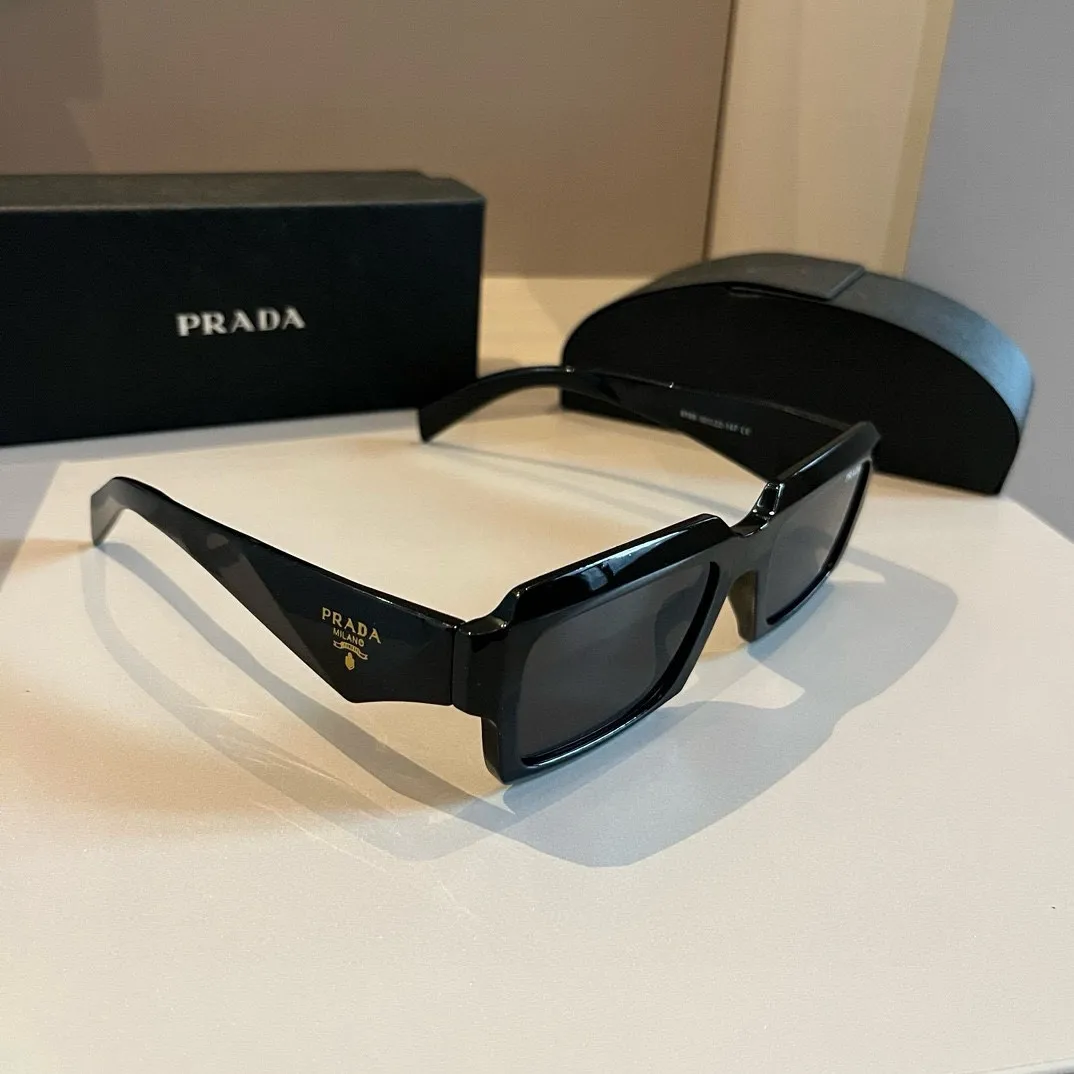 New Fashionable sunglasses