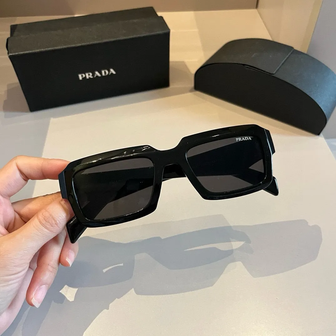 New Fashionable sunglasses