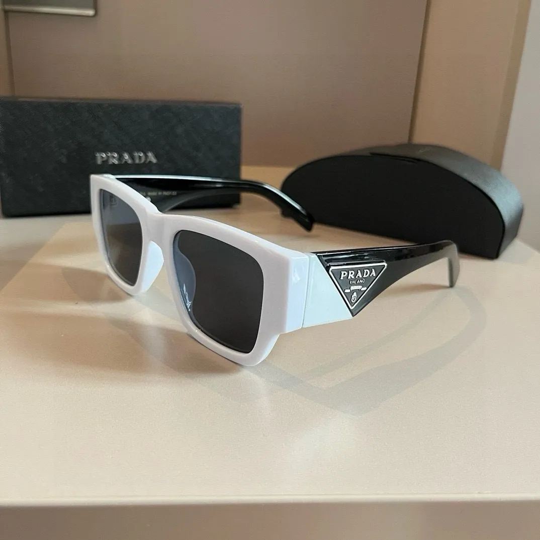 New Fashionable sunglasses