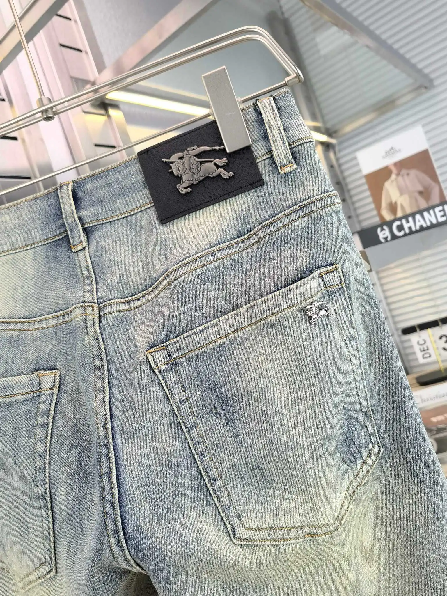 Straight denim shorts