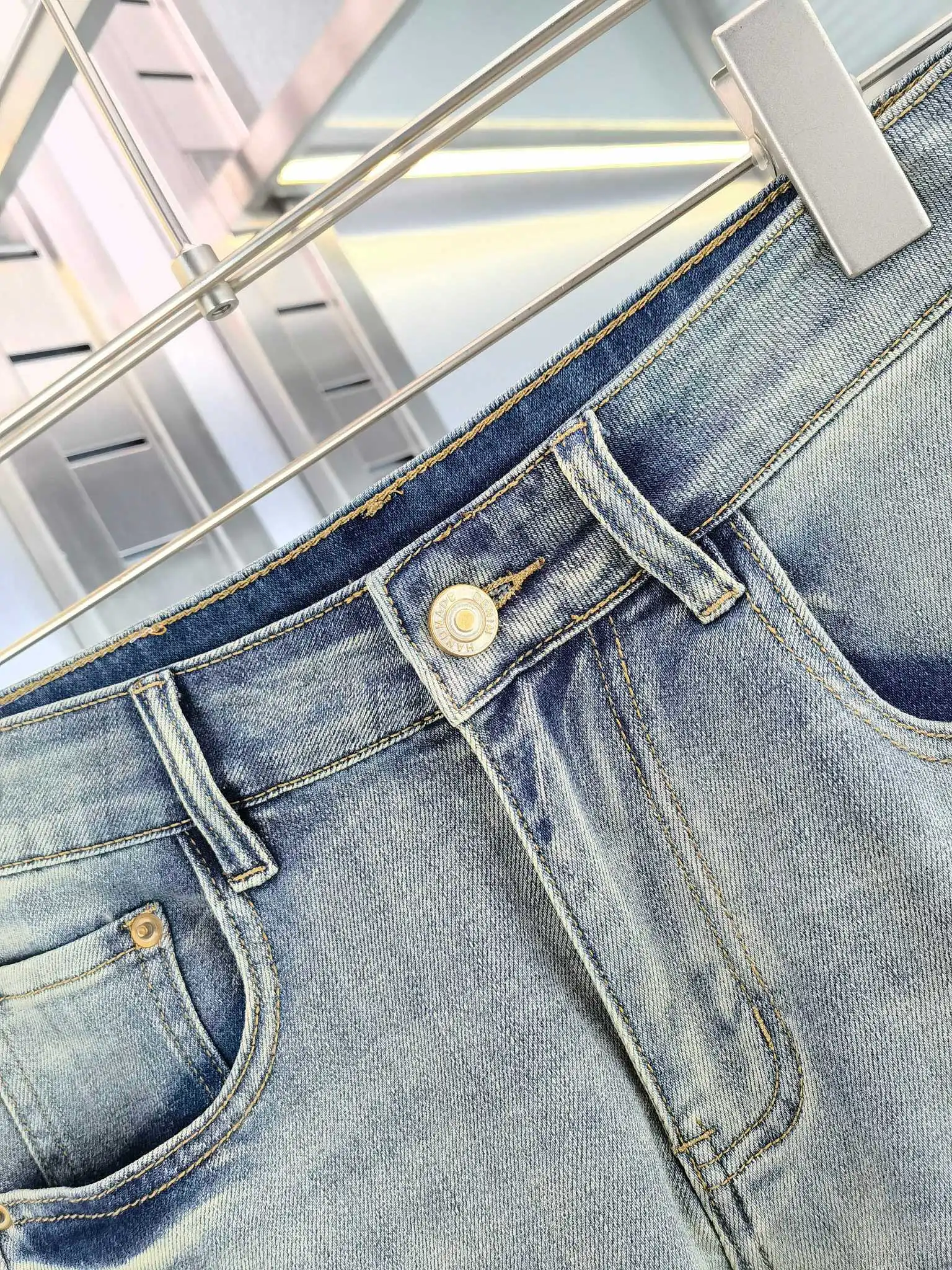 Straight denim shorts