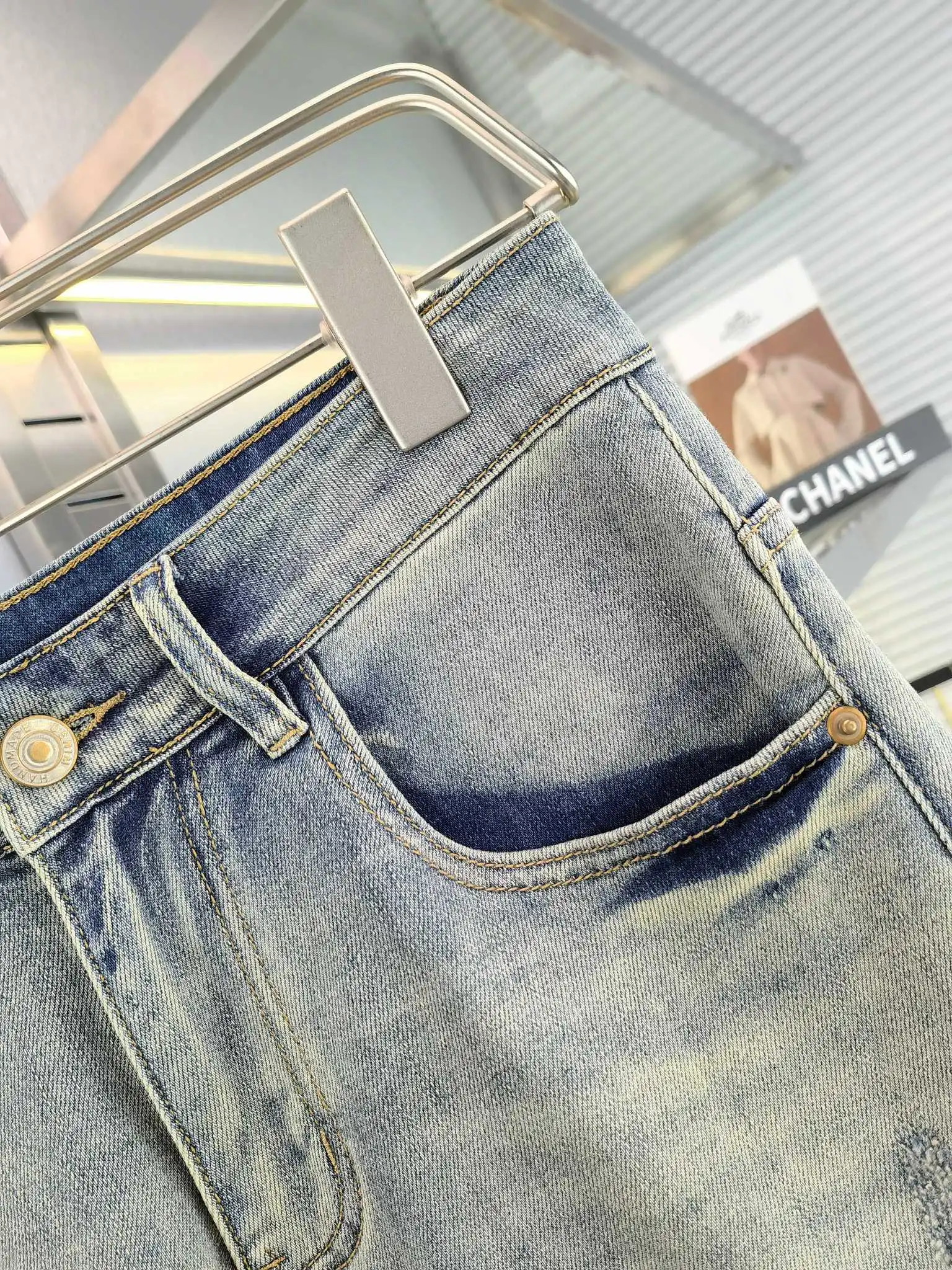 Straight denim shorts