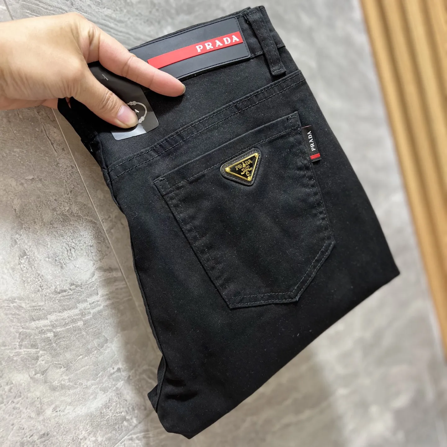 New men's slim fit versatile jeans