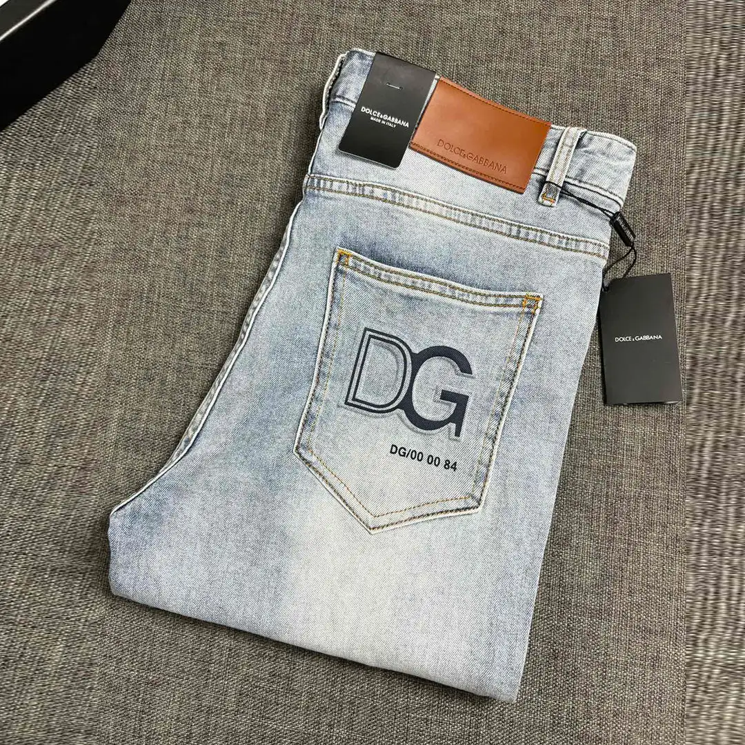 Men's fashionable versatile slim fit jeans