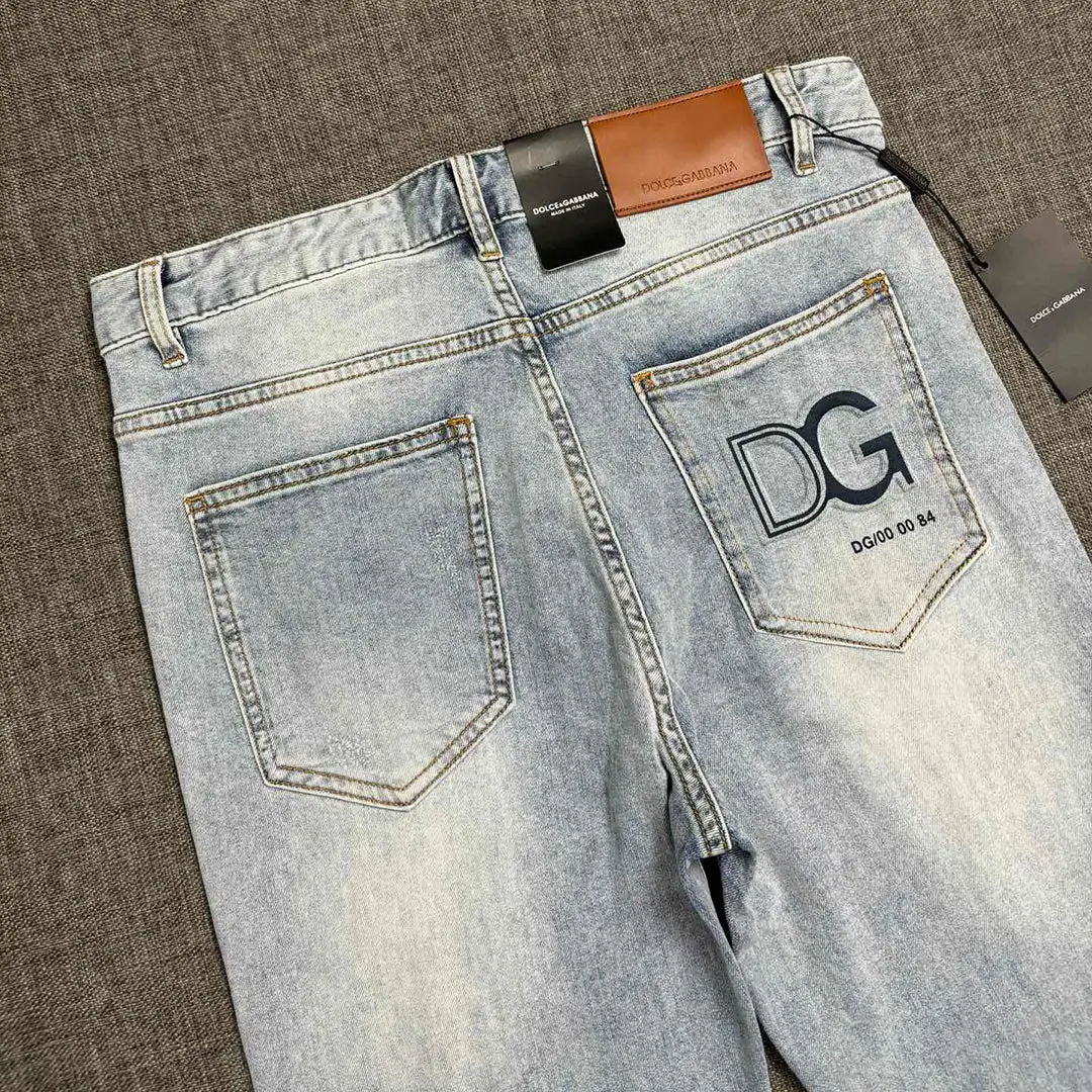 Men's fashionable versatile slim fit jeans