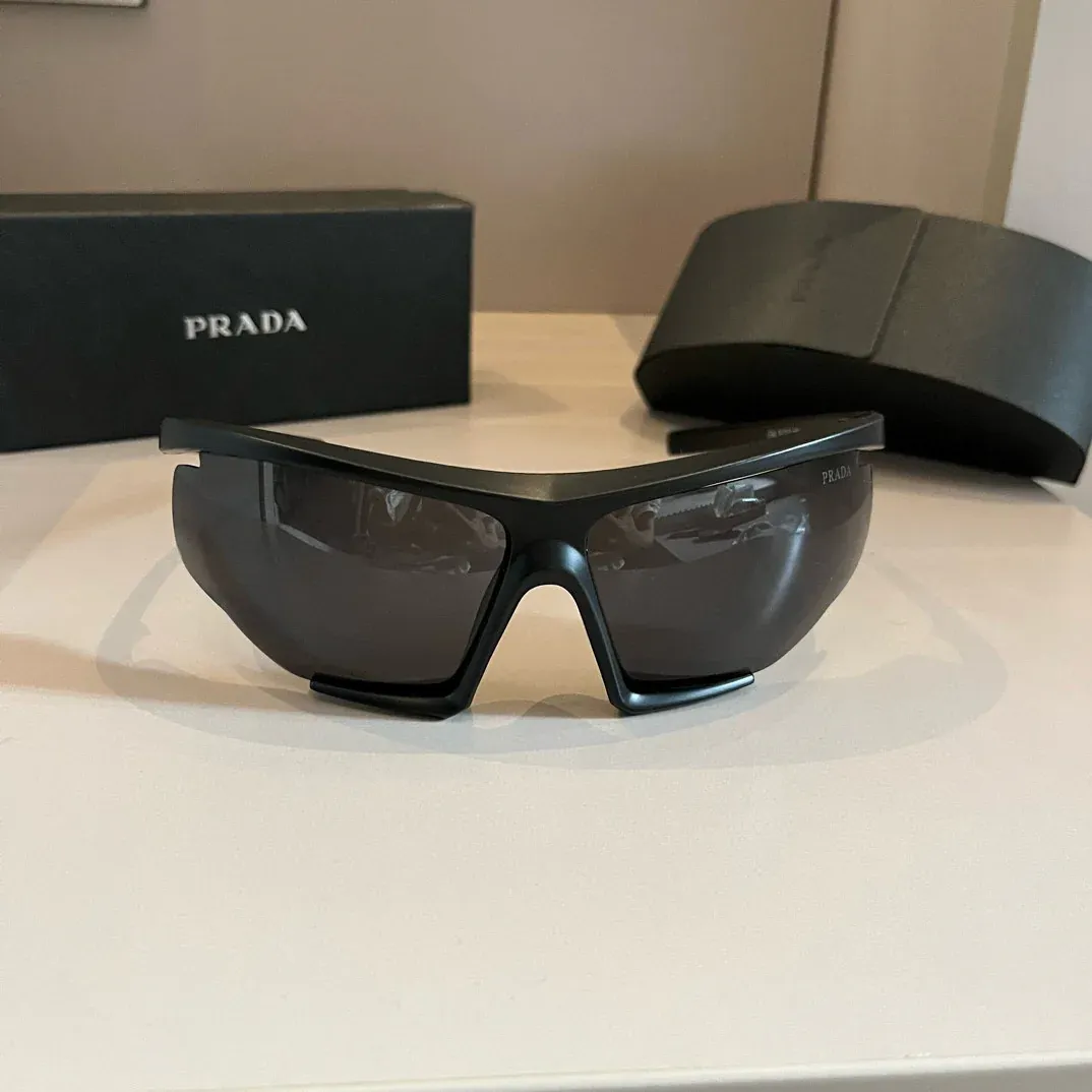 High quality fashion sunscreen sunglasses