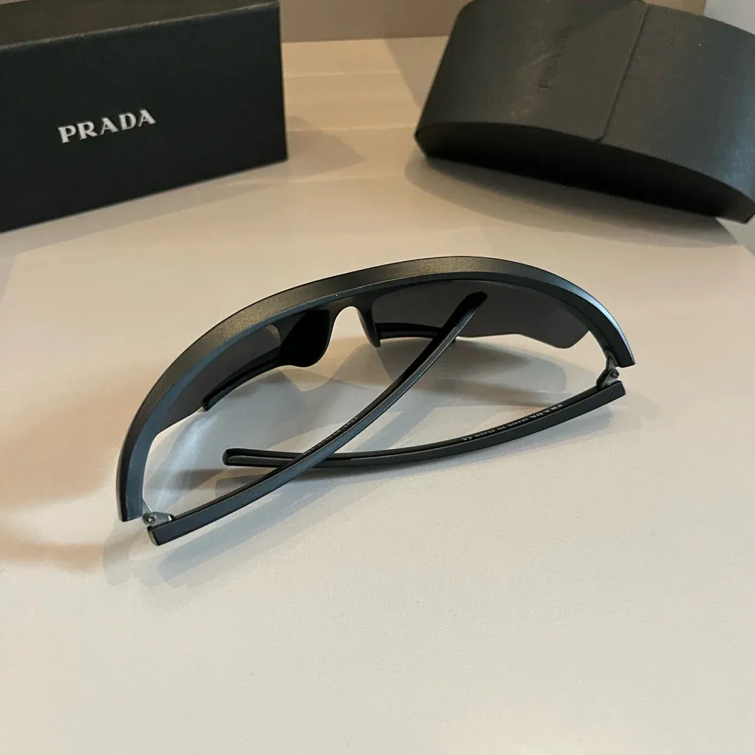 High quality fashion sunscreen sunglasses