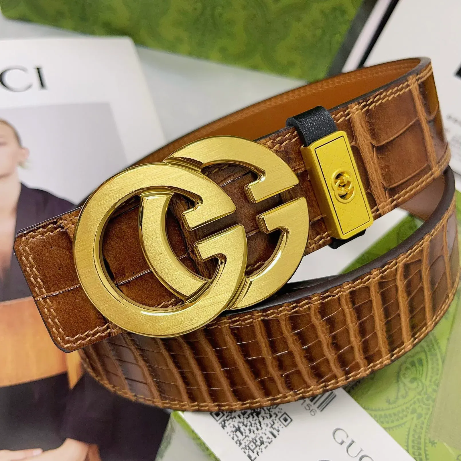 New fashionable and versatile men's belt