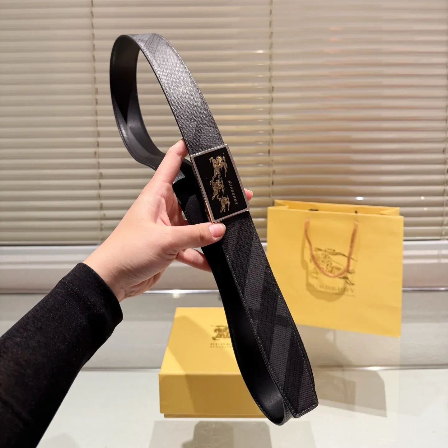 New double-sided printing unisex belt