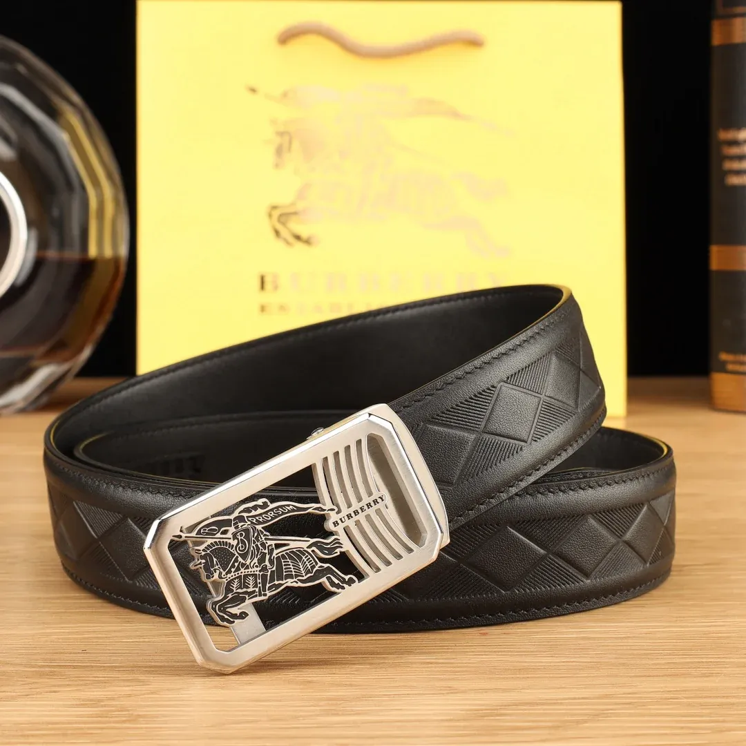 Reversible Italian made belt