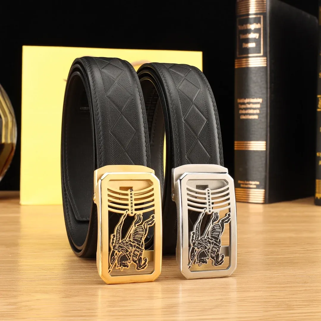 Reversible Italian made belt