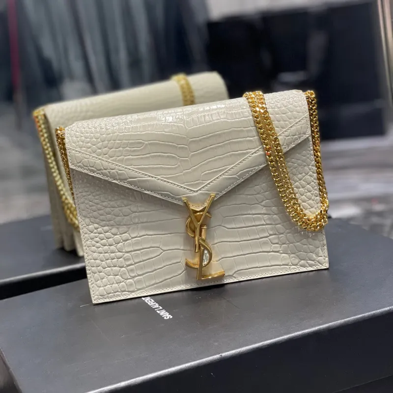 Cassandra Medium Chain Bag White In Grain De Poudre Embossed For Women